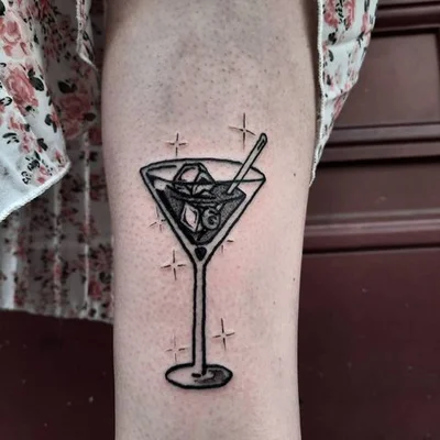 Solent Poker Star tattoo 013