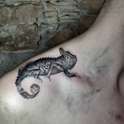 Solent Poker Star tattoo 019