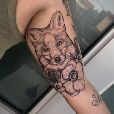 Sonder Tattoo tattoo 012