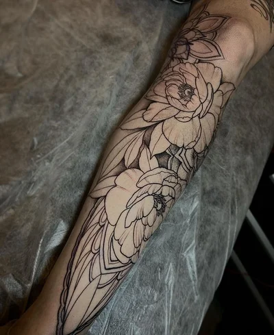 Sonder Tattoo tattoo 018