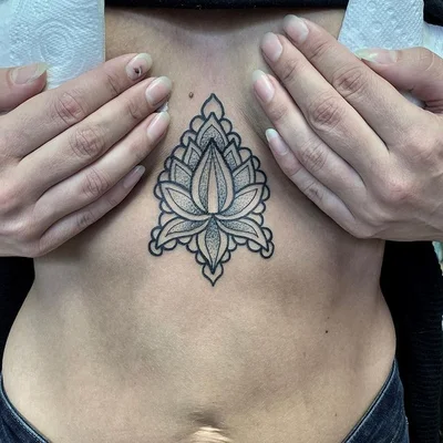 Nic Smith tattoo 047