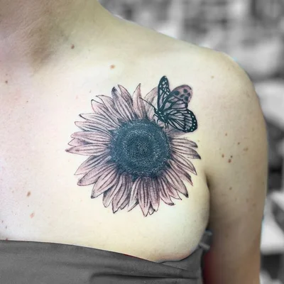 Sonya Red tattoo 028
