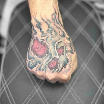 Sonya Red tattoo 032