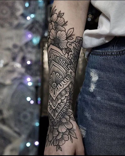 Sophia Nous tattoo 012
