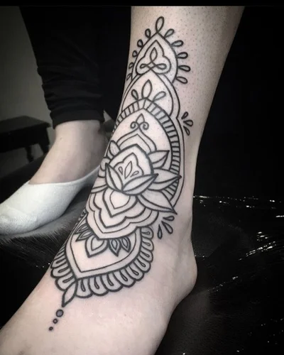 Sophia Nous tattoo 045