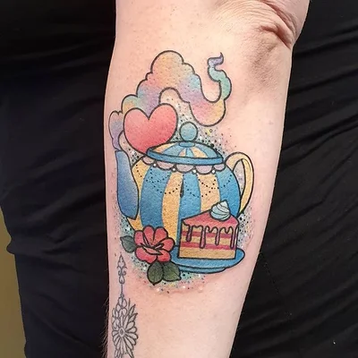 Sophie Adamson tattoo 036