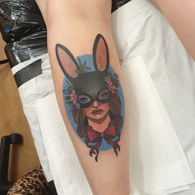 Sophie Adamson tattoo 039