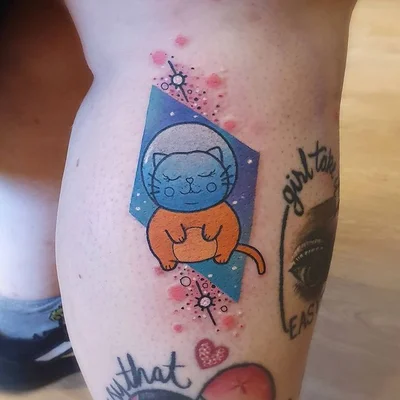 Sophie Adamson tattoo 043