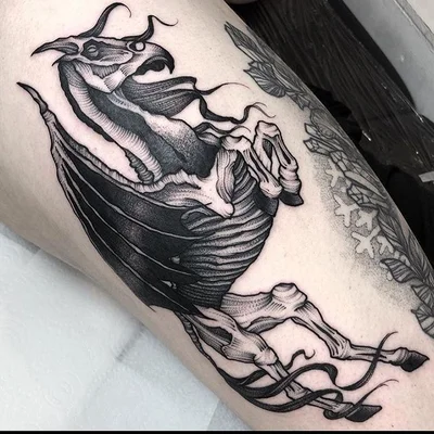 Sophie Brown tattoo 007