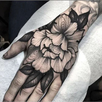 Sophie Brown tattoo 009