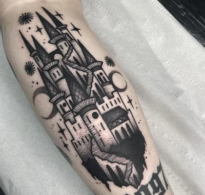 Sophie Brown tattoo 015