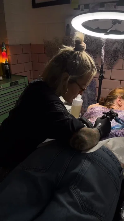 Sophie Gibbons tattoo ig_019