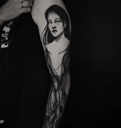Sophie Mo tattoo 007