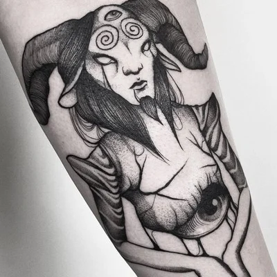 Sophie Mo tattoo 017