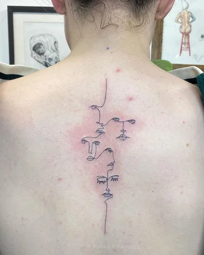 Sophie Violet tattoo 039