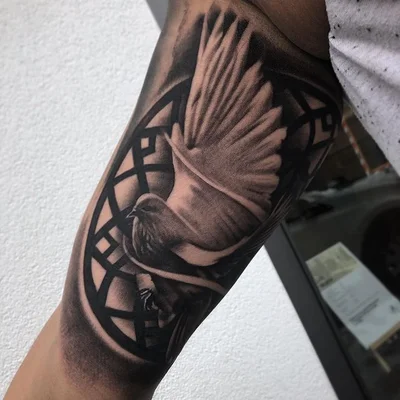 Luis (or Luis Rodrigues) tattoo 028