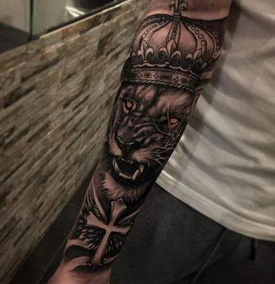 Luis (or Luis Rodrigues) tattoo 044