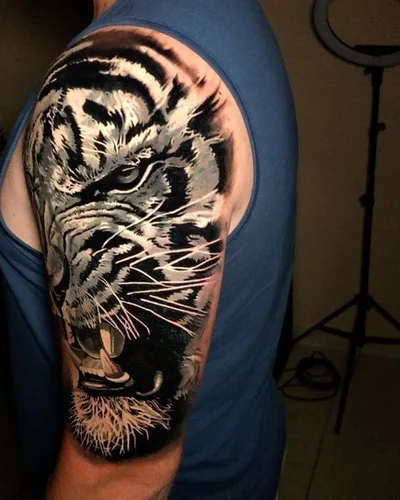 Adrian Szabo tattoo 008
