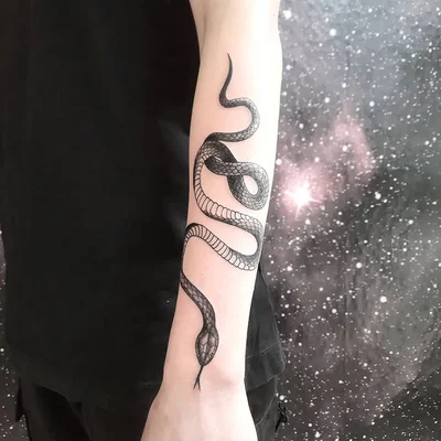 Space Tattoo Duisburg tattoo 013