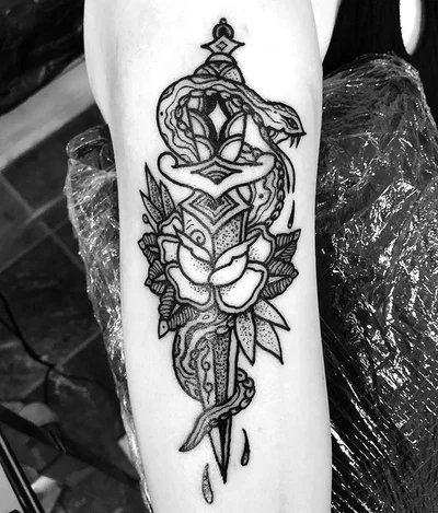 Tommy Genius tattoo 015