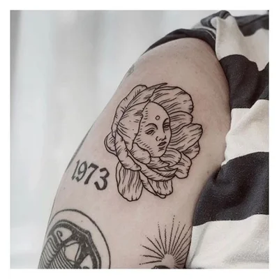 SparrowHawk Studio tattoo 019