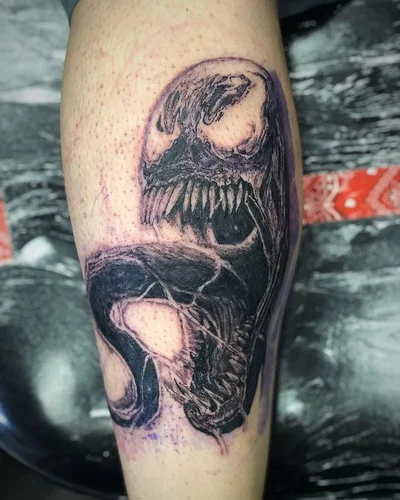 Aaron Ross tattoo 013