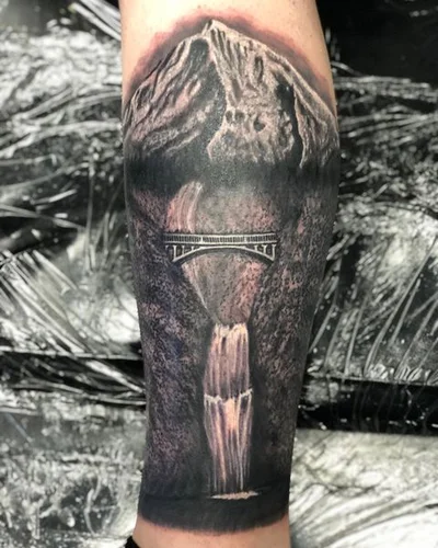 Aaron Ross tattoo 030