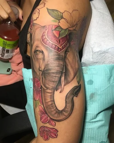 Shalynn Doan tattoo 042