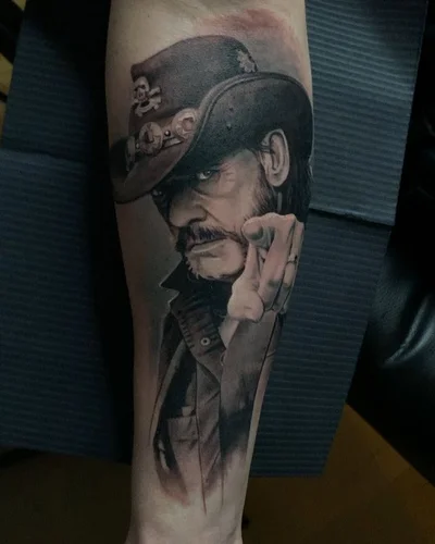 Enrico Sperlich tattoo 048