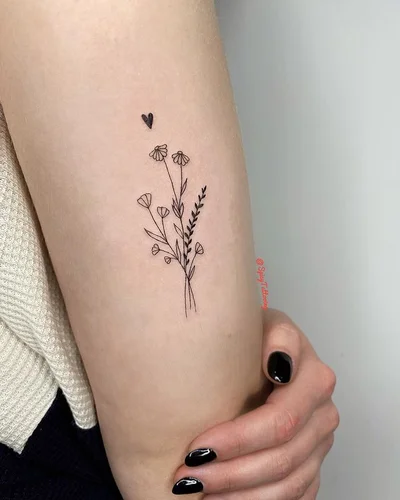 Lesya Spicy tattoo 020