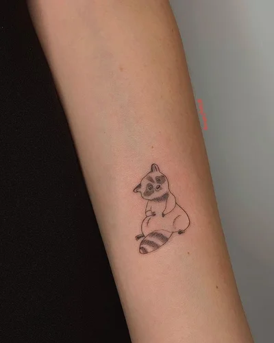 Lesya Spicy tattoo 041