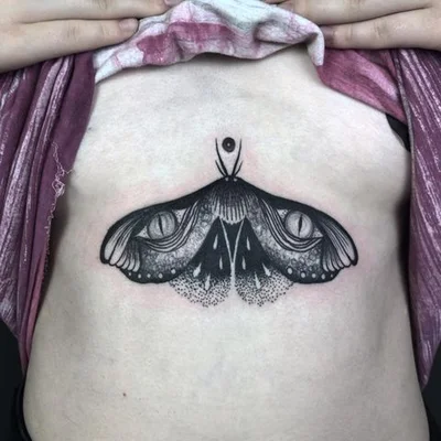 Spokój tattoo 033