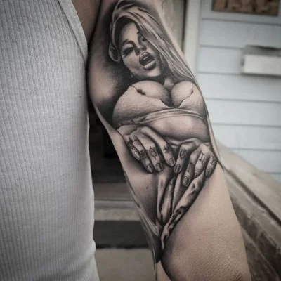 Spooky tattoo 009