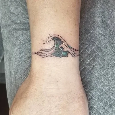 Shawna Talamente tattoo 041