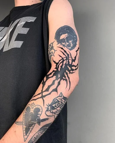 Sergey Puskovik tattoo 050