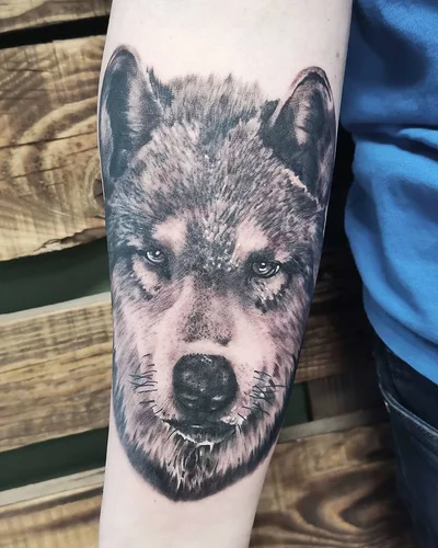 Spyros Peit tattoo 007