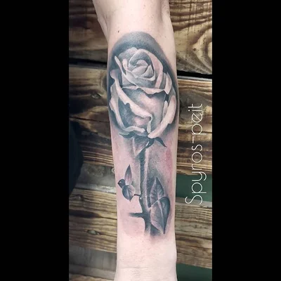 Spyros Peit tattoo 037