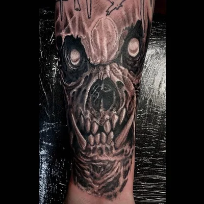 Brian "SquareNips" tattoo 042