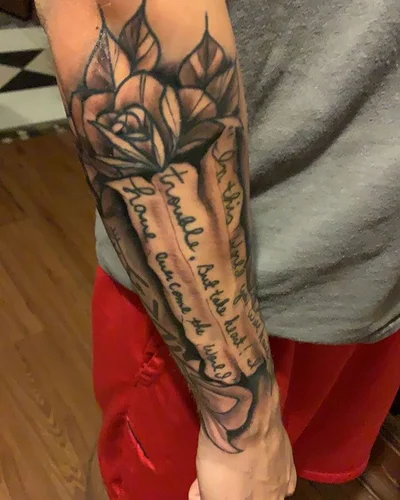 Casey Shaw tattoo 008