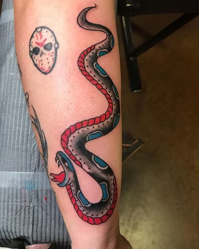 Casey Shaw tattoo 024