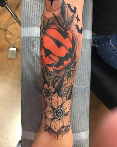 Casey Shaw tattoo 030