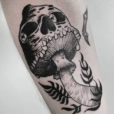 Sroka Złodziejka tattoo 013