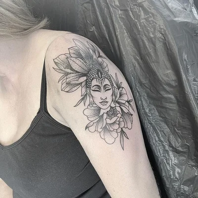 Stacey Green tattoo 024