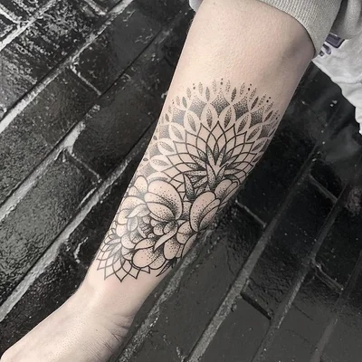 Stacey Green tattoo 031