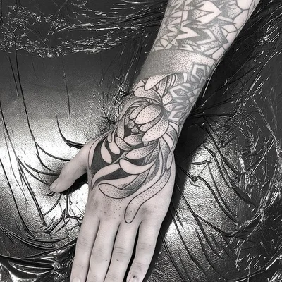 Stacey Green tattoo 041