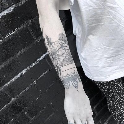 Stacey Green tattoo 049