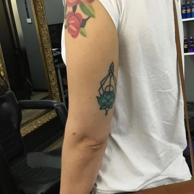 Stan Ruiz tattoo 019