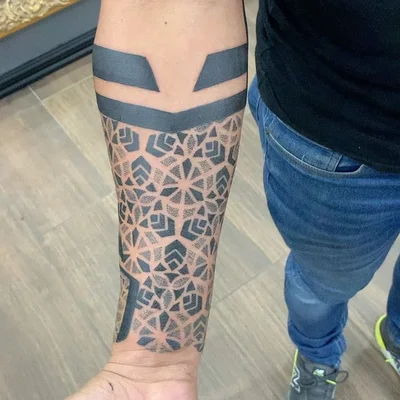 Stan Ruiz tattoo 020