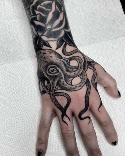 Brian Barthelmes tattoo 007