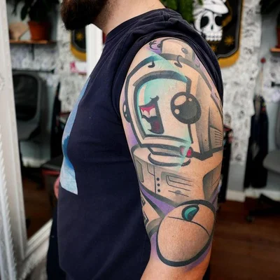 Traveling Tattoo Artist tattoo 039
